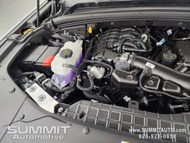 new 2025 Jeep Grand Cherokee car, priced at $49,704