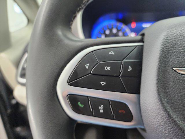 used 2023 Chrysler Pacifica car, priced at $25,999