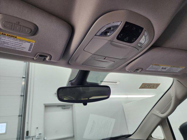 used 2023 Chrysler Pacifica car, priced at $25,999