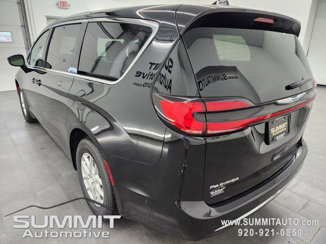 new 2025 Chrysler Pacifica car, priced at $42,118
