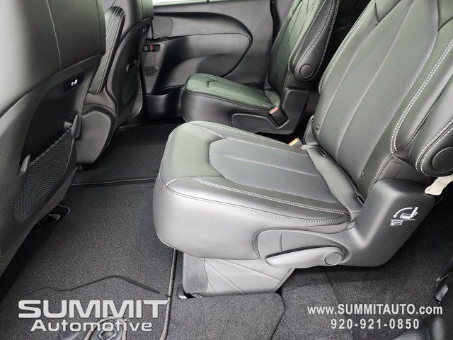new 2025 Chrysler Pacifica car, priced at $42,118
