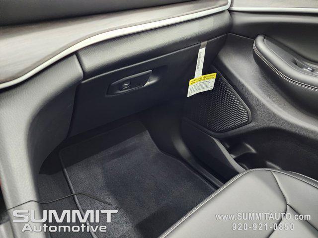 new 2025 Jeep Grand Cherokee car, priced at $46,900