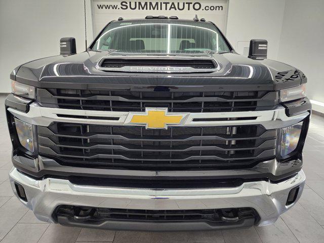 used 2024 Chevrolet Silverado 2500 car, priced at $54,999
