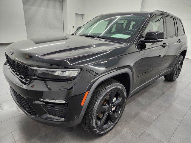 used 2022 Jeep Grand Cherokee car, priced at $36,992