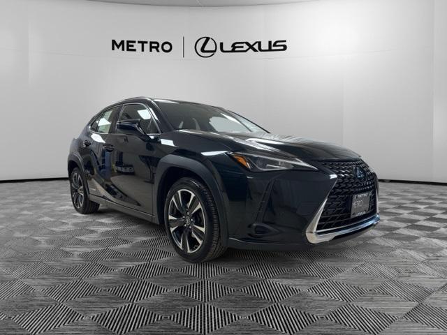 used 2020 Lexus UX 250h car, priced at $30,133