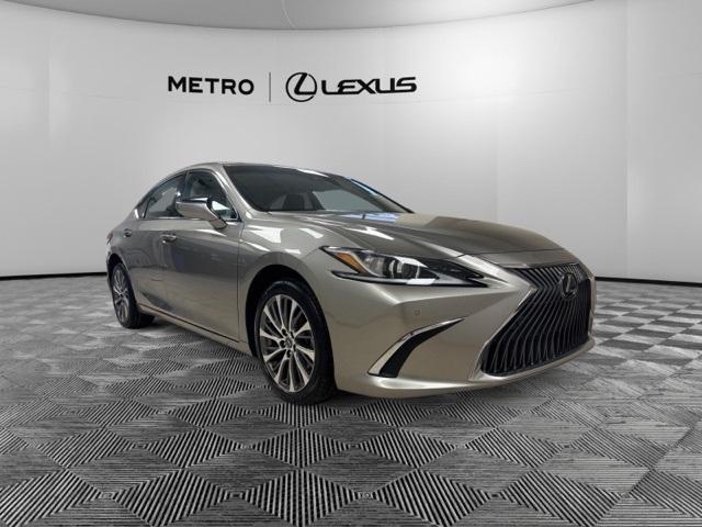 used 2021 Lexus ES 250 car, priced at $28,987