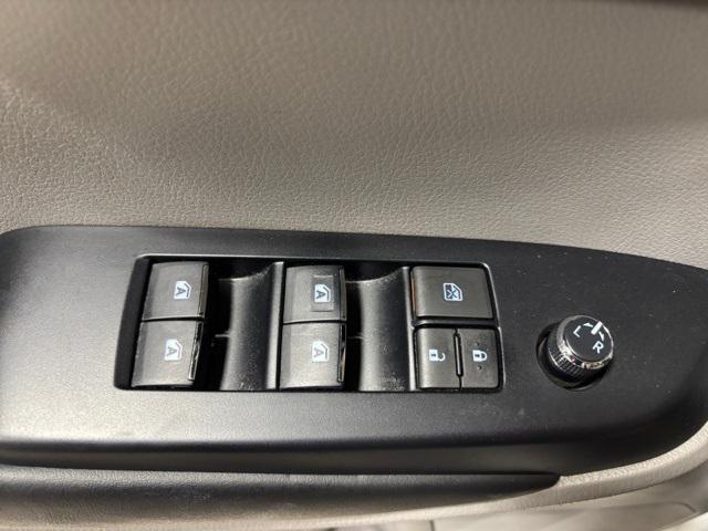 used 2018 Toyota Highlander car, priced at $24,957