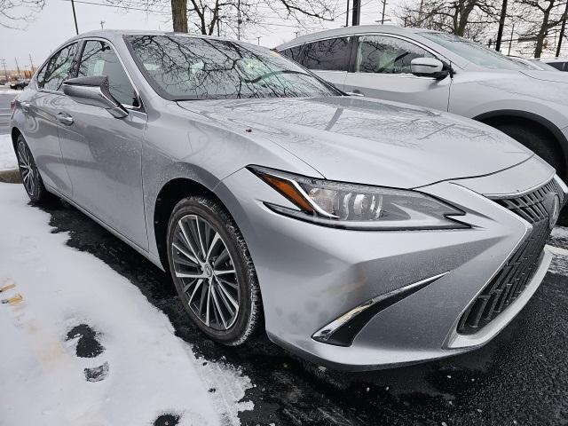 used 2023 Lexus ES 350 car, priced at $41,813