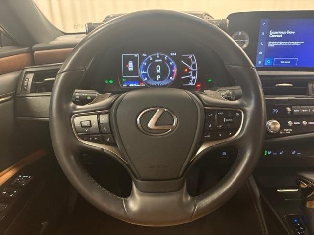 used 2023 Lexus ES 250 car, priced at $35,661