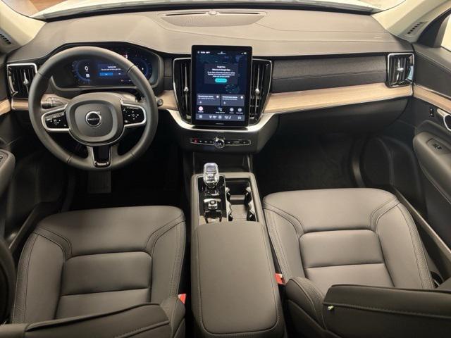 used 2025 Volvo XC90 car, priced at $59,984