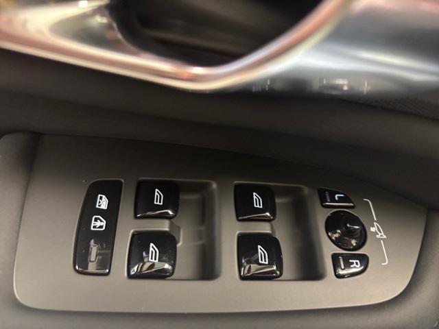 used 2025 Volvo XC90 car, priced at $59,984