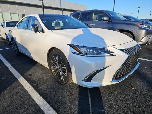 used 2022 Lexus ES 350 car, priced at $36,673