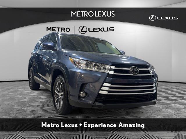 used 2019 Toyota Highlander car, priced at $34,725