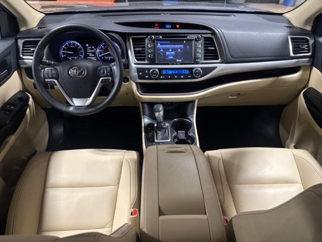 used 2019 Toyota Highlander car, priced at $34,725
