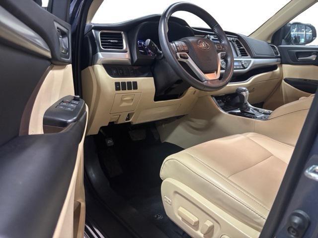 used 2019 Toyota Highlander car, priced at $34,725