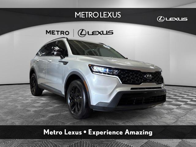 used 2021 Kia Sorento car, priced at $28,344