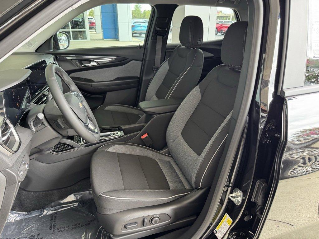 new 2026 Chevrolet TrailBlazer car, priced at $28,935