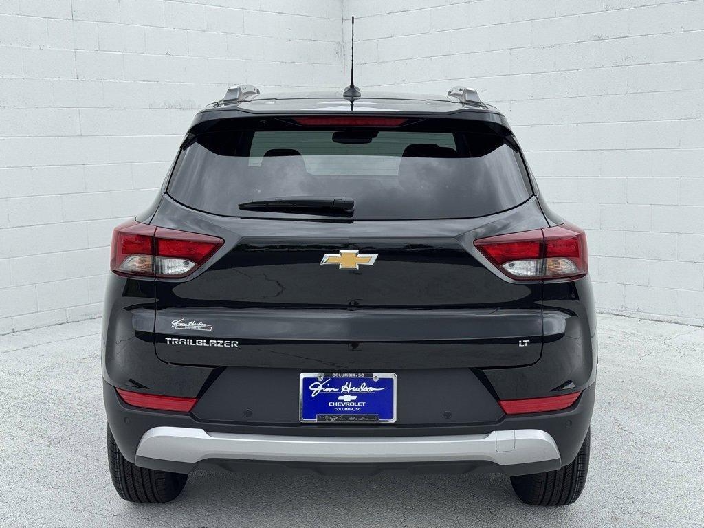 new 2026 Chevrolet TrailBlazer car, priced at $28,935