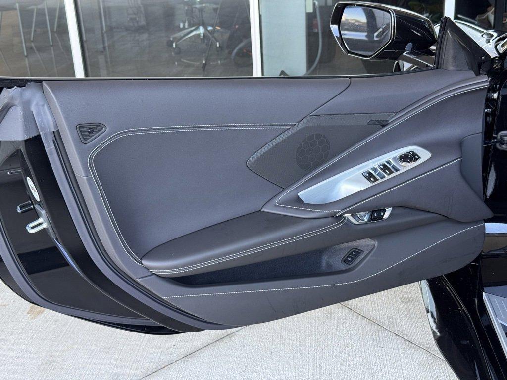 new 2025 Chevrolet Corvette car