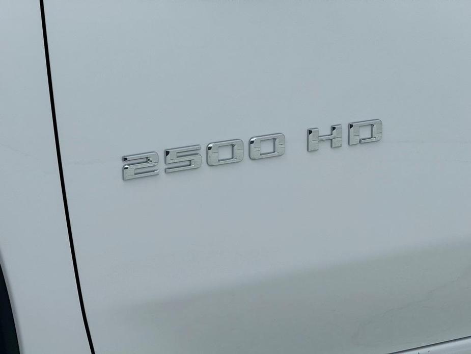 new 2025 Chevrolet Silverado 2500 car, priced at $47,888