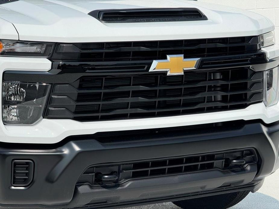 new 2025 Chevrolet Silverado 3500 car, priced at $55,783