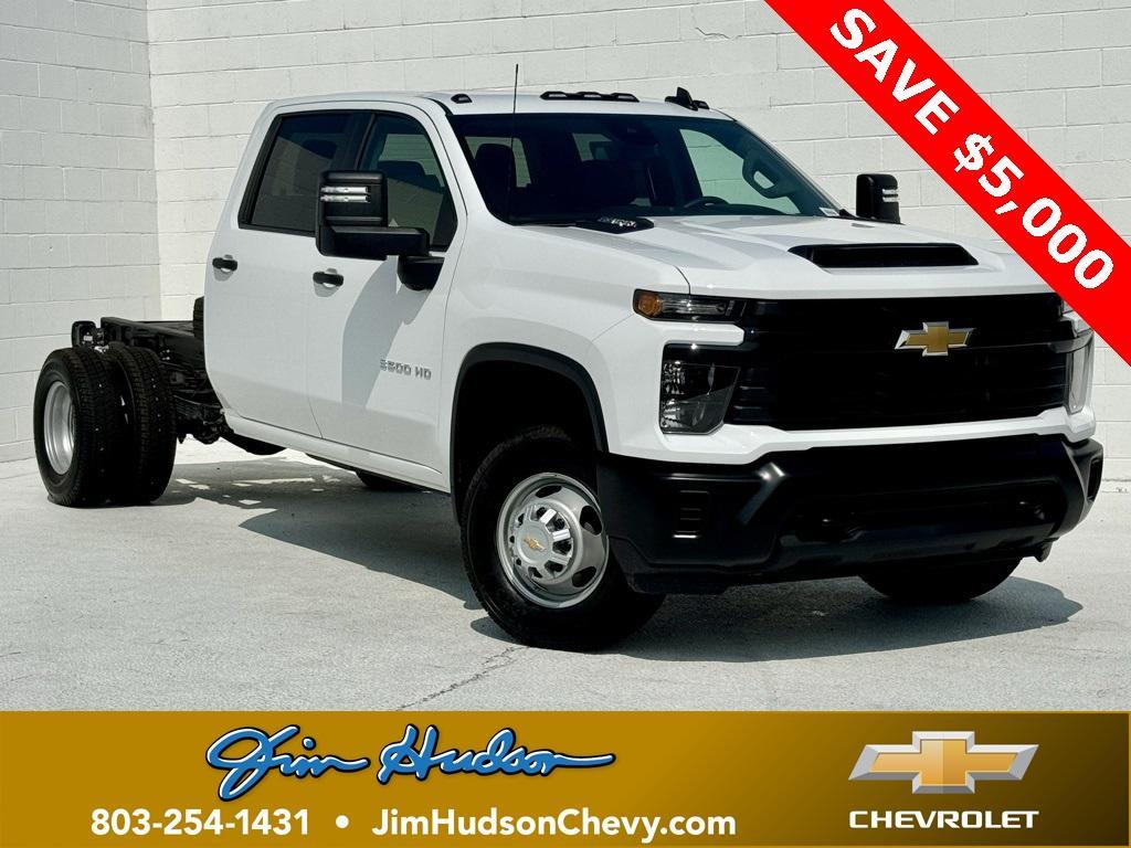 new 2025 Chevrolet Silverado 3500 car, priced at $50,783