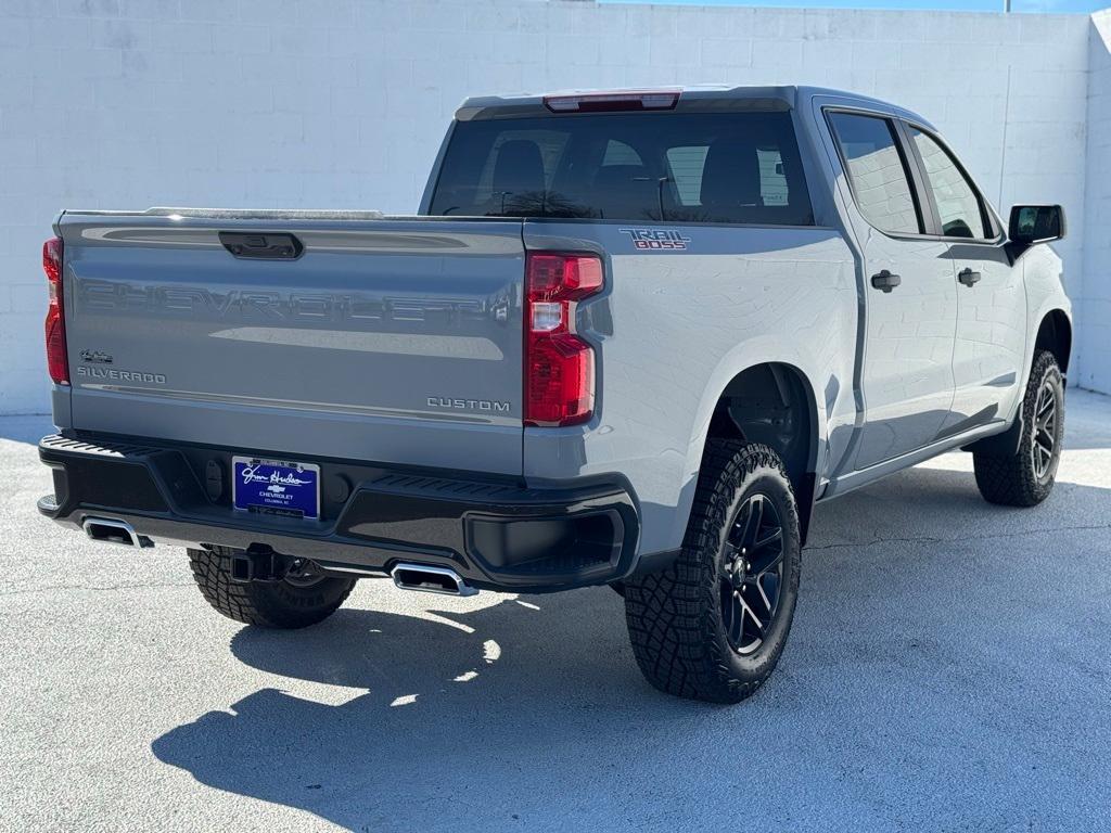 new 2025 Chevrolet Silverado 1500 car, priced at $52,615