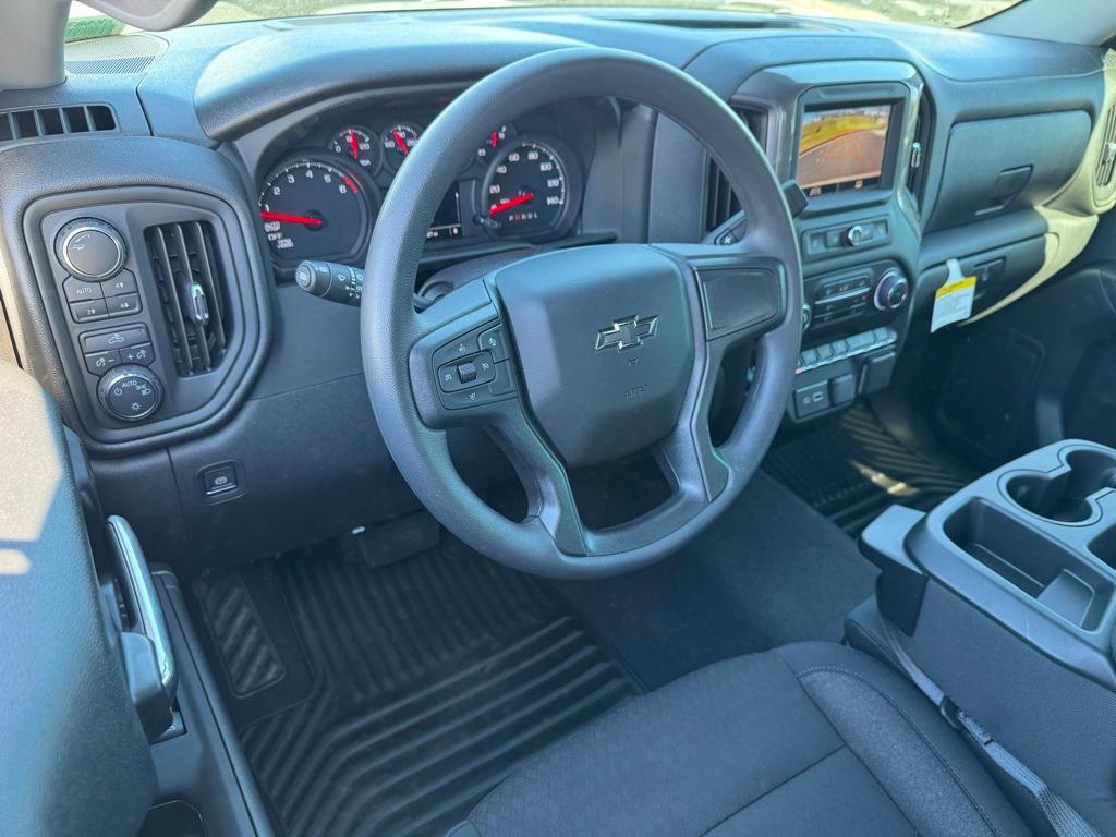 new 2025 Chevrolet Silverado 1500 car, priced at $52,615