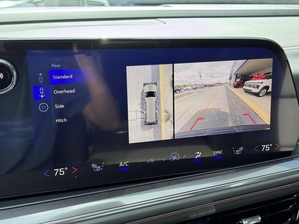new 2025 Chevrolet Suburban car, priced at $76,800