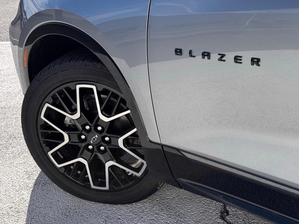 new 2025 Chevrolet Blazer car, priced at $46,590