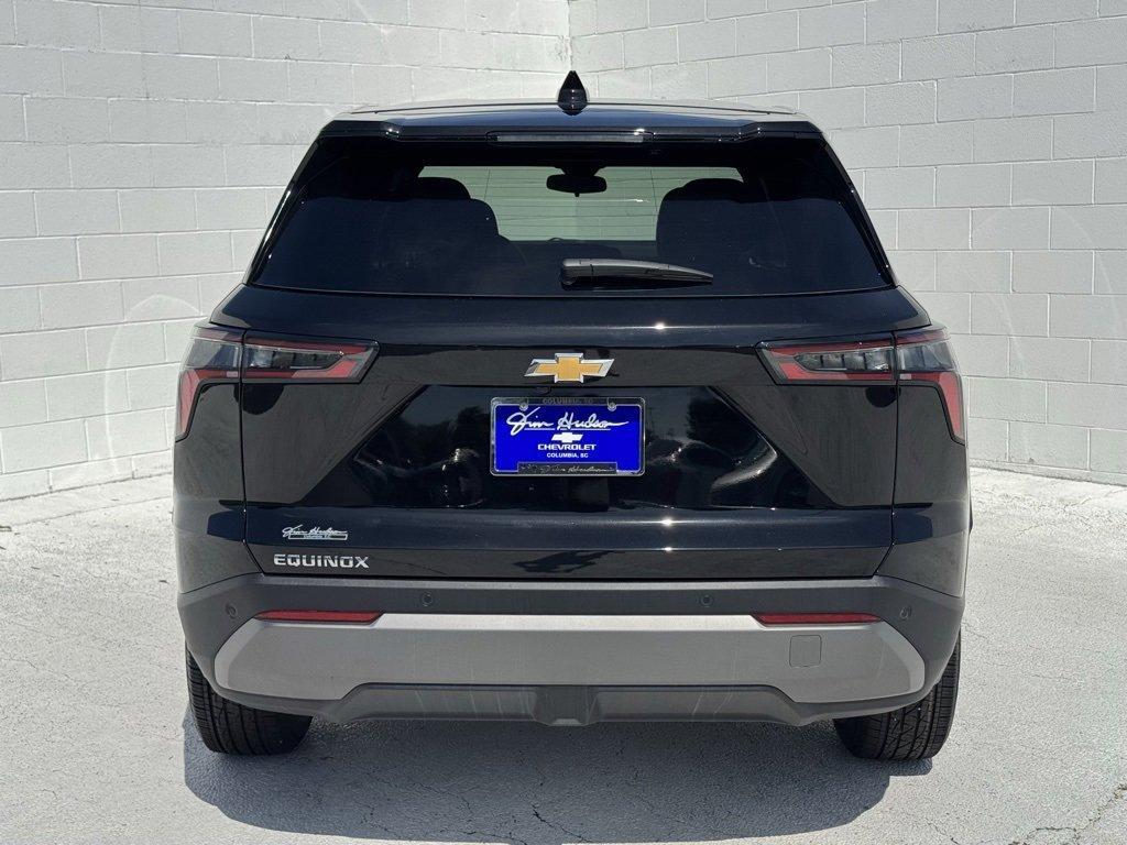 new 2026 Chevrolet Equinox car, priced at $30,245