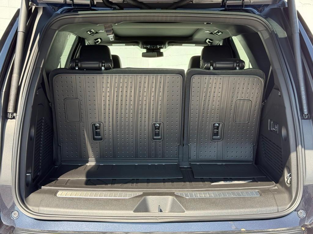 new 2025 Chevrolet Tahoe car, priced at $77,280