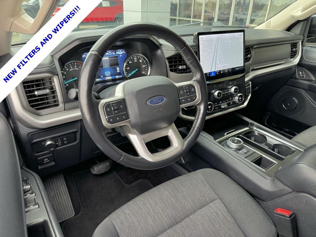 used 2022 Ford Expedition car, priced at $35,633