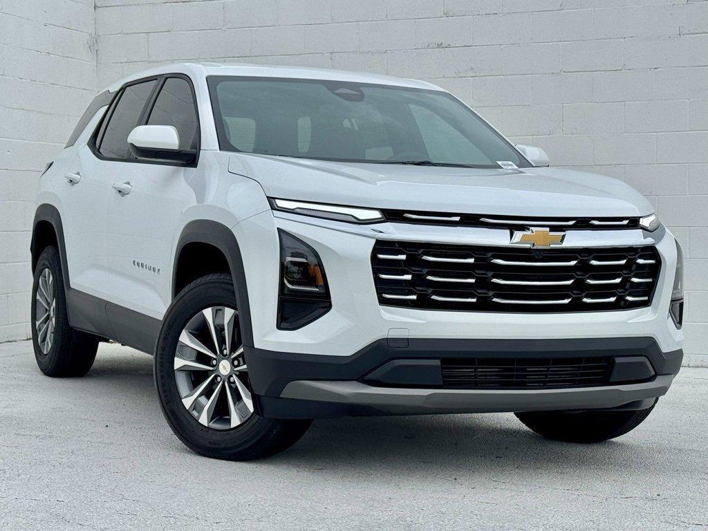 new 2026 Chevrolet Equinox car, priced at $28,820