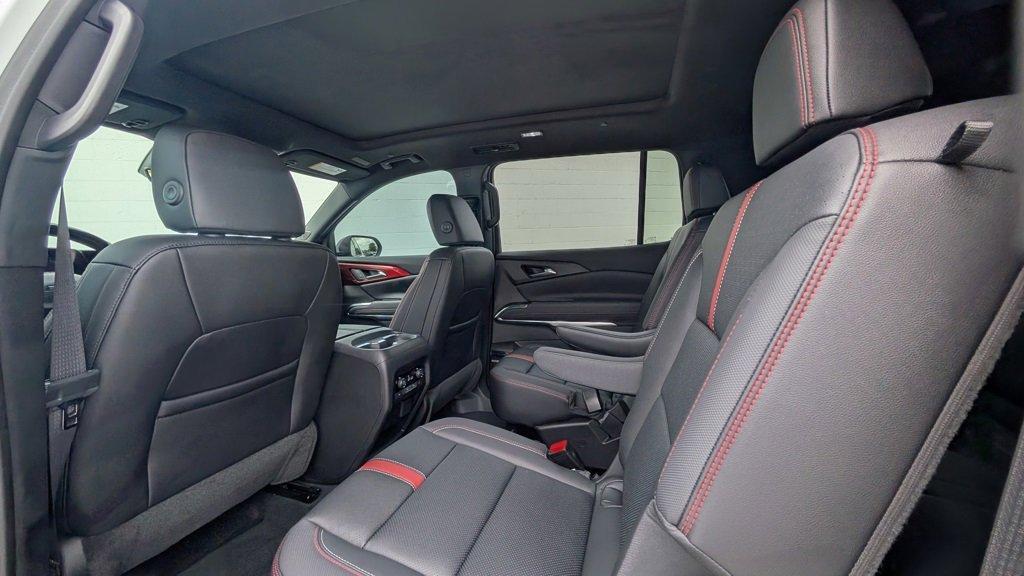 new 2025 Chevrolet Traverse car, priced at $58,340