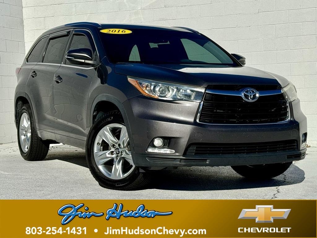 used 2016 Toyota Highlander car, priced at $19,991