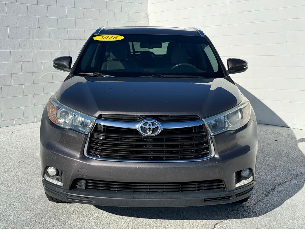 used 2016 Toyota Highlander car, priced at $19,991