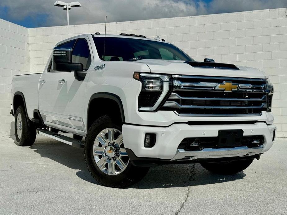 new 2024 Chevrolet Silverado 2500 car, priced at $80,025