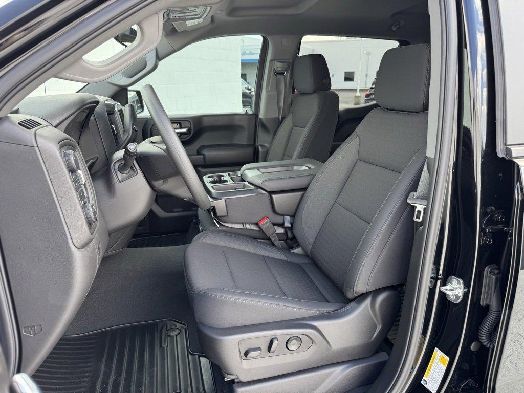 new 2025 Chevrolet Silverado 1500 car, priced at $53,390