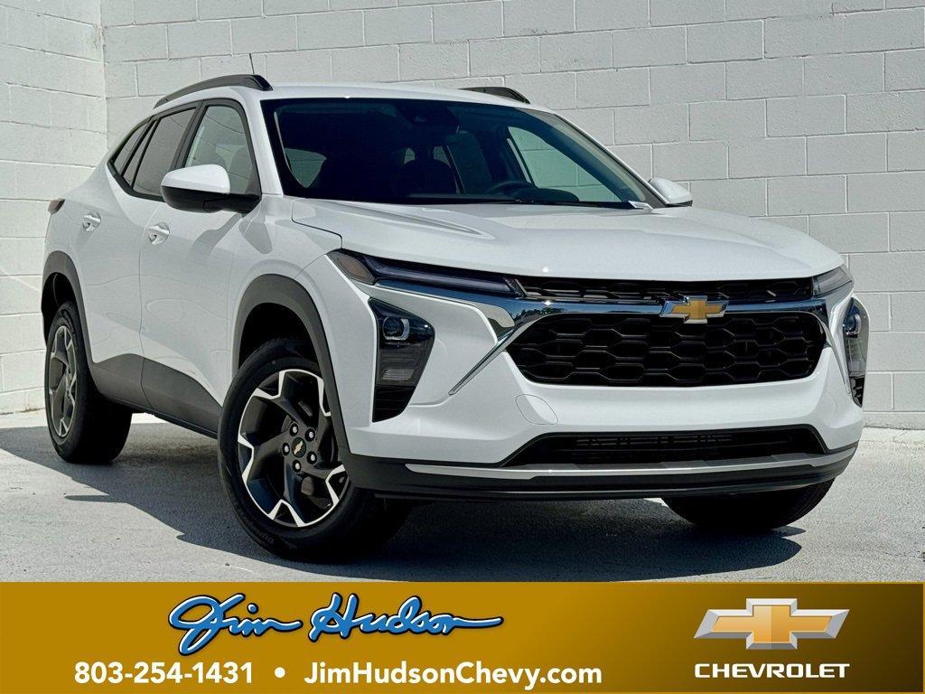 new 2025 Chevrolet Trax car, priced at $25,750