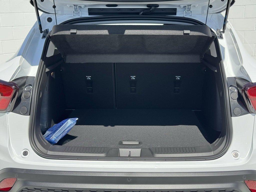 new 2025 Chevrolet Trax car, priced at $25,750