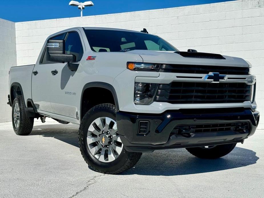 new 2025 Chevrolet Silverado 2500 car, priced at $55,980