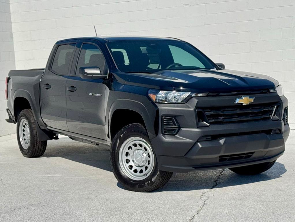 new 2025 Chevrolet Colorado car, priced at $34,590