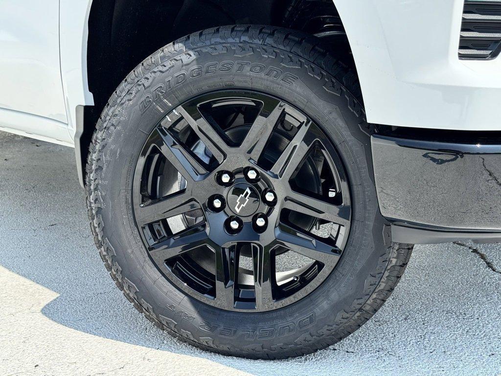 new 2025 Chevrolet Silverado 1500 car, priced at $53,645