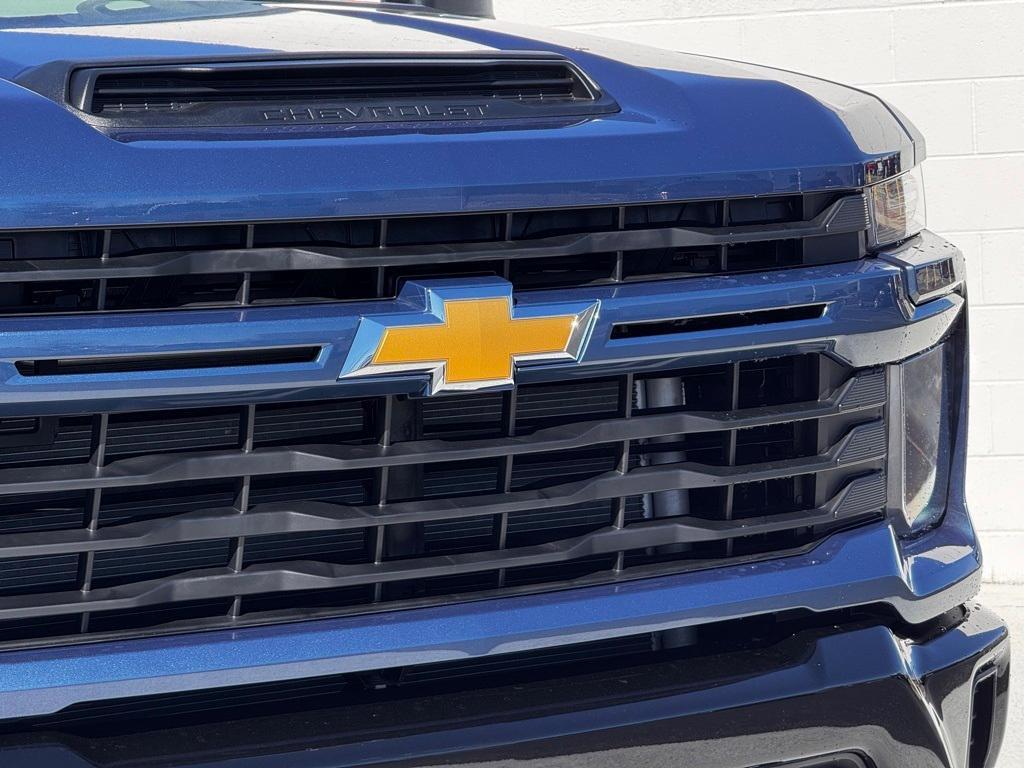 new 2025 Chevrolet Silverado 2500 car, priced at $54,585