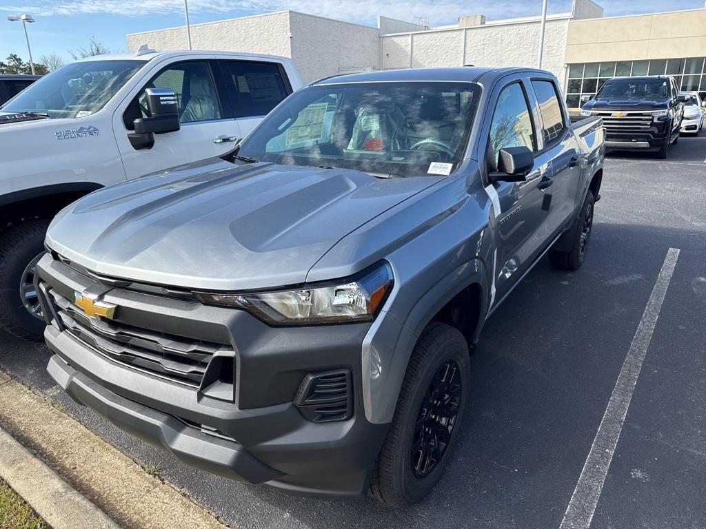 new 2025 Chevrolet Colorado car, priced at $36,530