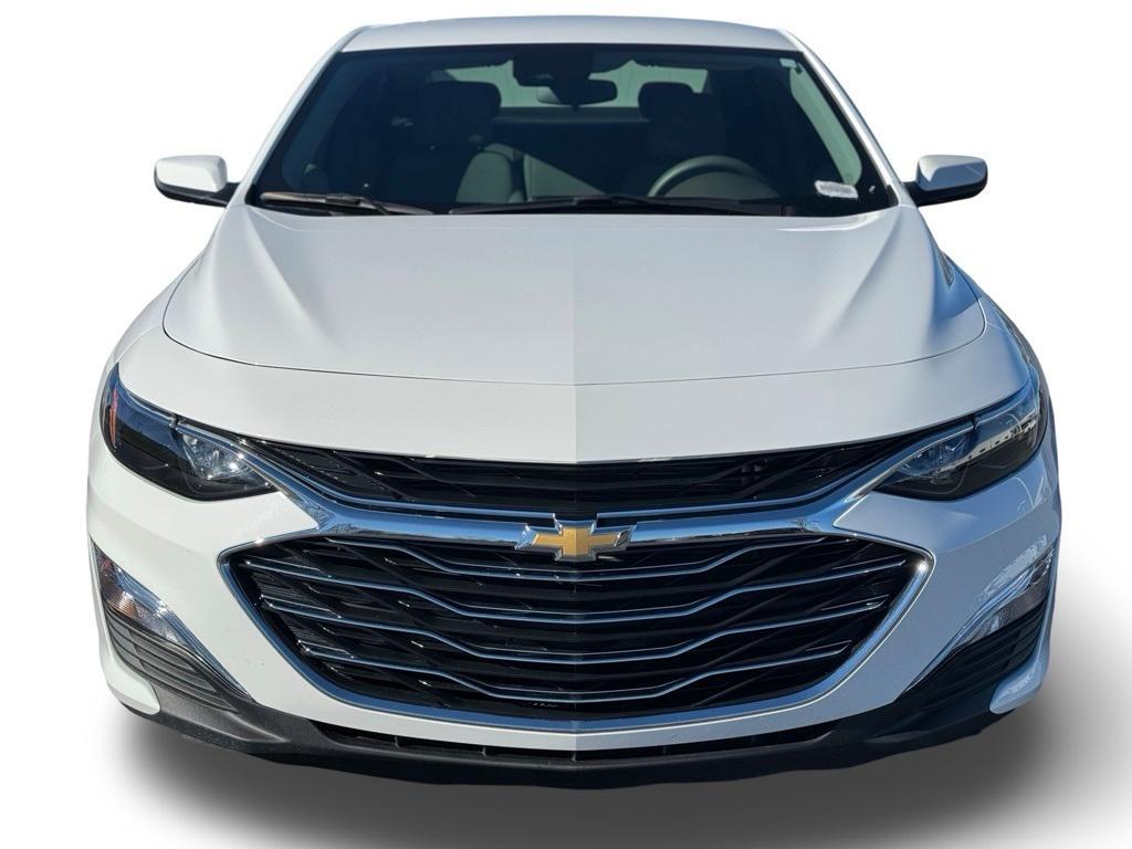 new 2024 Chevrolet Malibu car, priced at $22,195