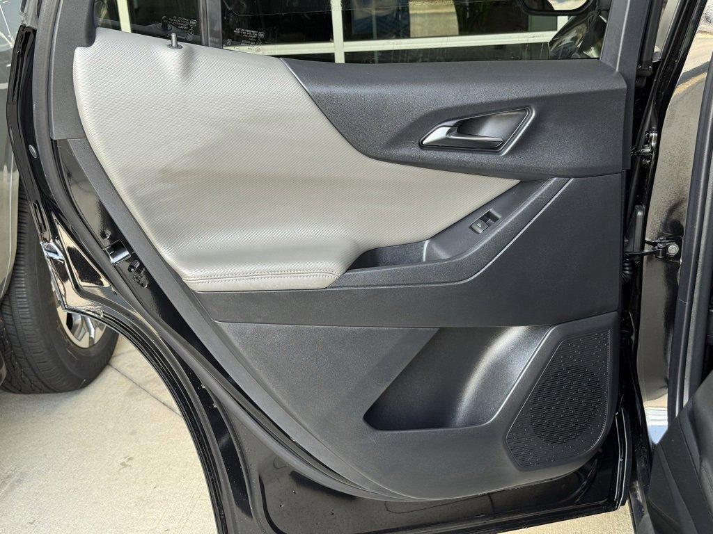 new 2026 Chevrolet Equinox car, priced at $33,340