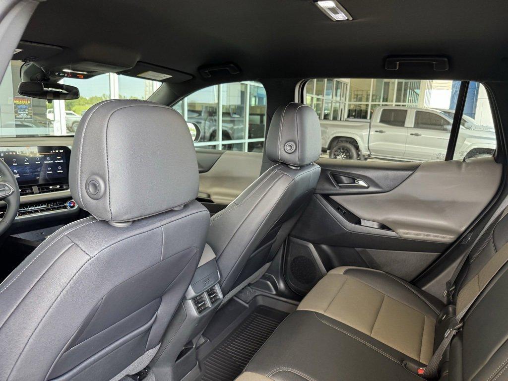 new 2026 Chevrolet Equinox car, priced at $33,340