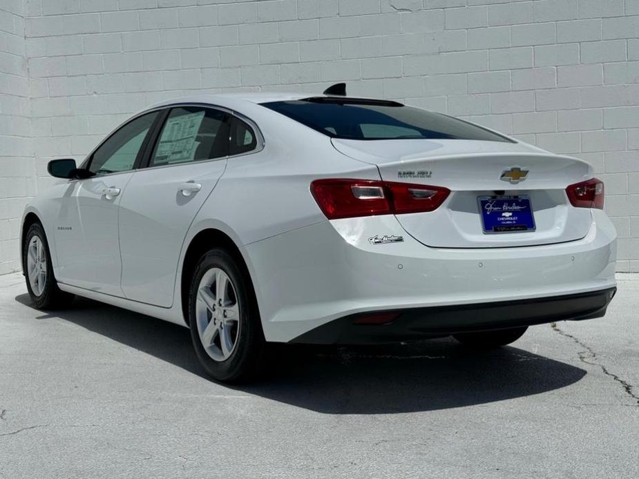 new 2024 Chevrolet Malibu car, priced at $23,445